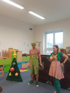 Představení Vánoční hvězdička